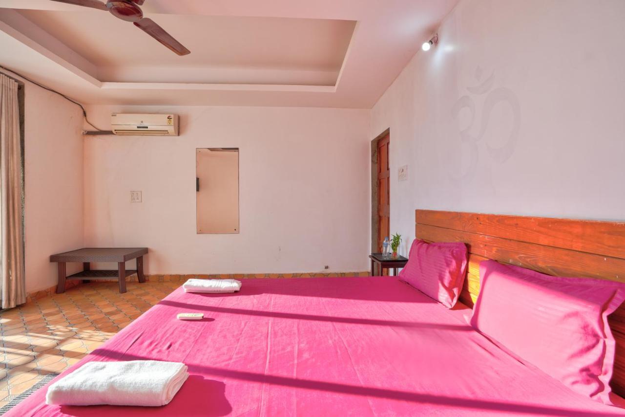 Syl Resort Armbol Beach,Goa Arambol Extérieur photo